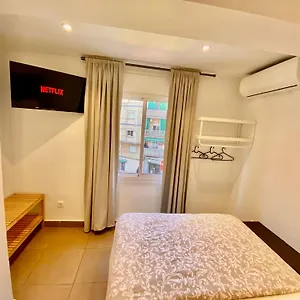 Nuevas Con Bano Privado Frente Al Metro St Mwc Barcelona-fira Appartamento L'Hospitalet de Llobregat